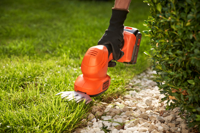 Black&Decker (BCSS18D1-QW) 18V Shear Shrubber With 2Ah Battery & 1A Charger