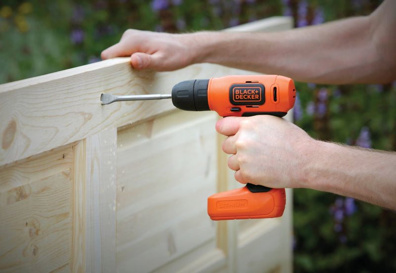 Black&Decker (BDCD8-QW) Ultra-Compact Drill Driver 7.2V 1.5Ah 12Nm, 10mm Chuck with Micro-USB Charger