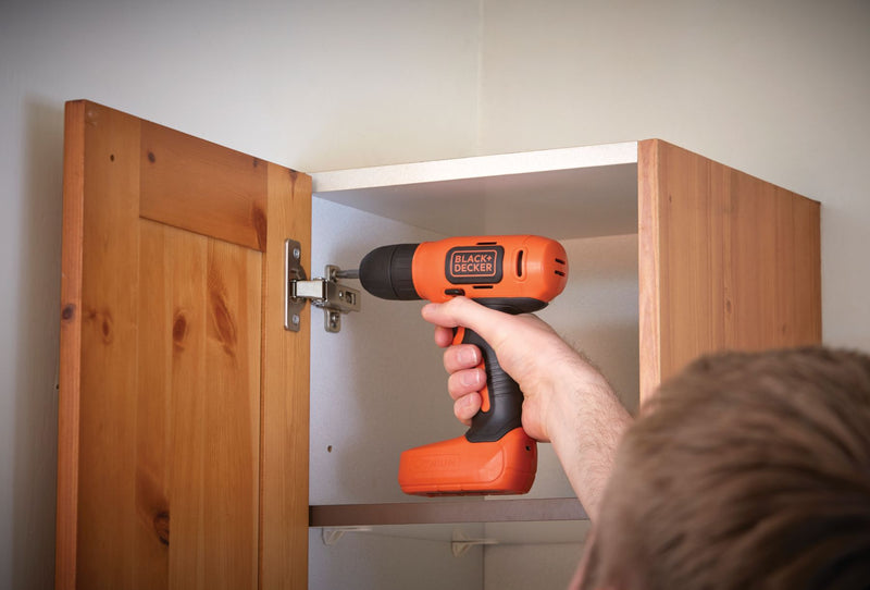 Black&Decker (BDCD8-QW) Ultra-Compact Drill Driver 7.2V 1.5Ah 12Nm, 10mm Chuck with Micro-USB Charger