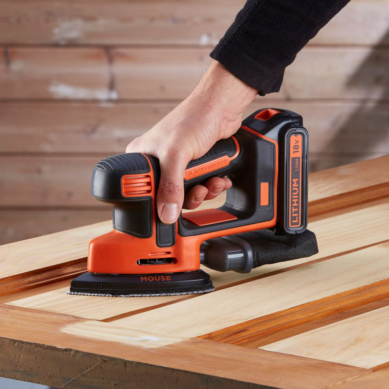 Black&Decker (BDCDS18-QW) 18V 1.5Ah Cordless Mouse® Detail Sander With 1.5Ah Battery, 1 Hour Charger and 5 Accessories