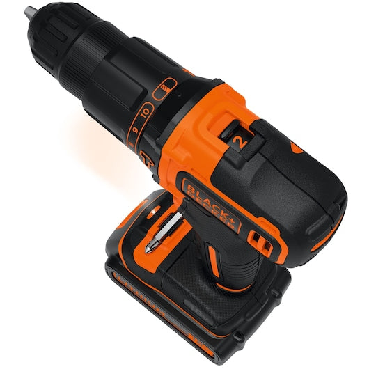 Martelo Black&Decker (BDCHD18K1B2-QW) 18V 2G + carregador 1A + 2 baterias + caixa de ferramentas