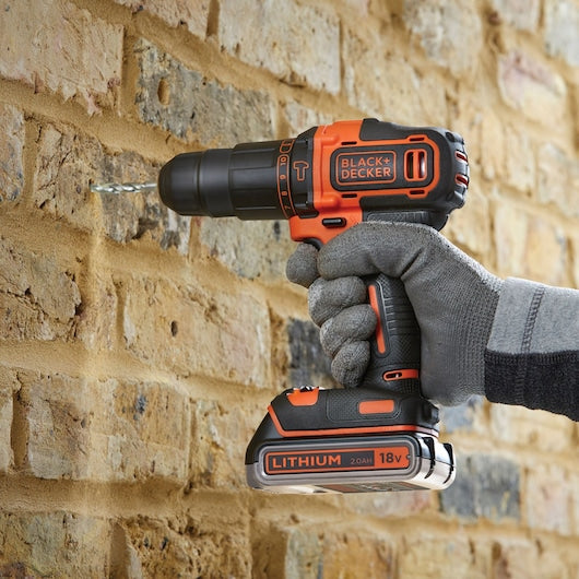 Martelo Black&Decker (BDCHD18K1B2-QW) 18V 2G + carregador 1A + 2 baterias + caixa de ferramentas