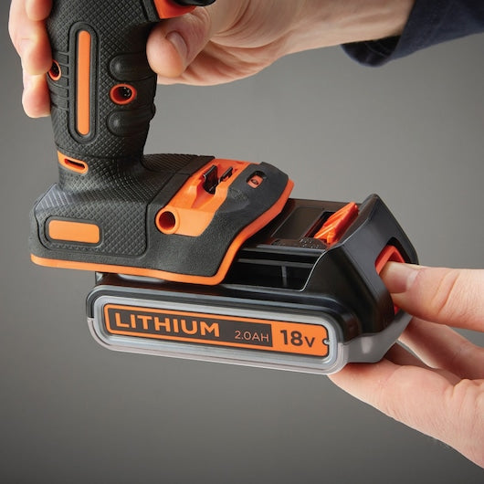 Martelo Black&Decker (BDCHD18K1B2-QW) 18V 2G + carregador 1A + 2 baterias + caixa de ferramentas