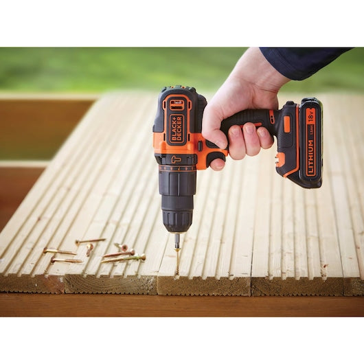 Martillo Black&Decker (BDCHD18-XK) 18 V 2G + cargador 200 mA + 1 batería