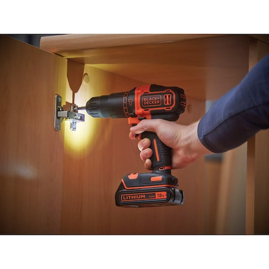 Martillo Black&Decker (BDCHD18-XK) 18 V 2G + cargador 200 mA + 1 batería