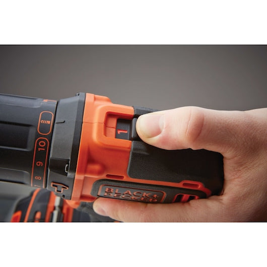 Martillo Black&Decker (BDCHD18-XK) 18 V 2G + cargador 200 mA + 1 batería