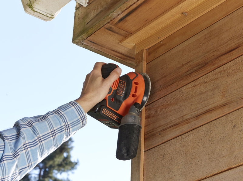 Black&Decker (BDCROS18-QW) 18V 125mm Random Orbital Sander with 1 sanding sheet, 1 1.5Ah Lithium battery, charger and carrying bag