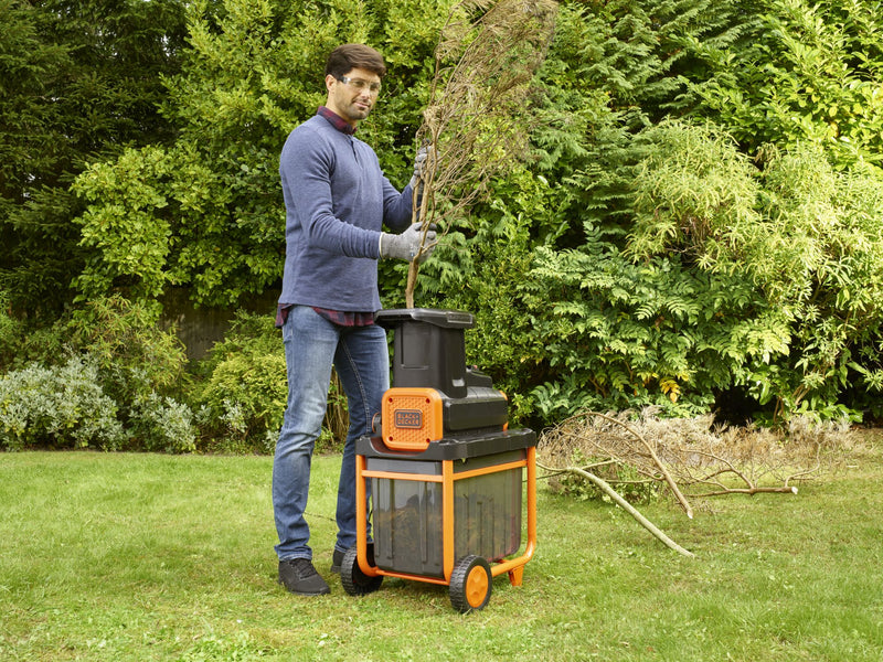 Black&Decker (BEGAS5800-QS) 2,800W Bioshredder