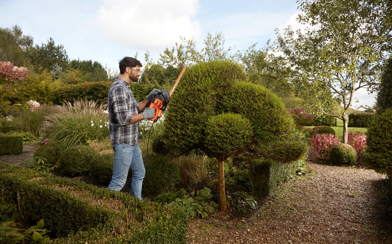 Black&Decker (BEHTS401-QS) Hedge Trimmer 500W 55cm 22mm