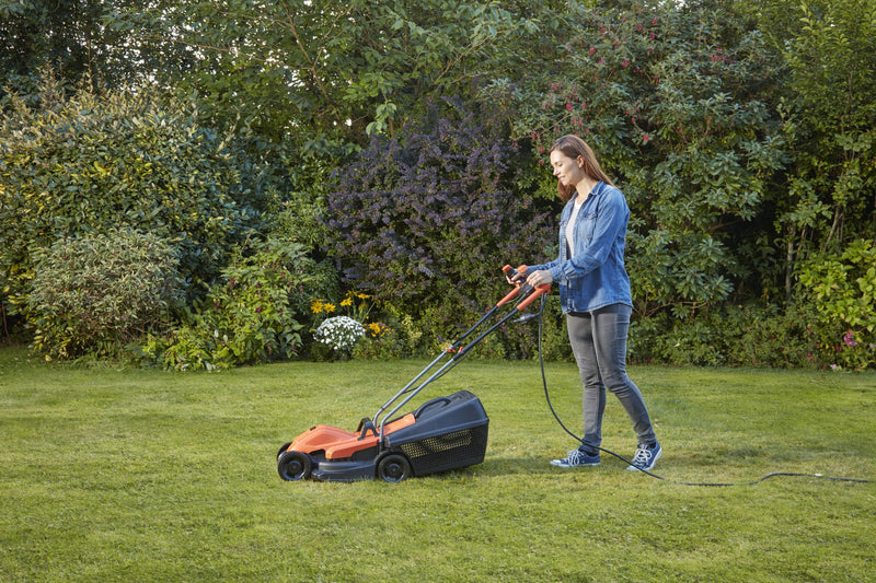 Black&Decker (BEMW451BH-QS) 1,200W 32cm Bicycle Handlebar Lawn Mower