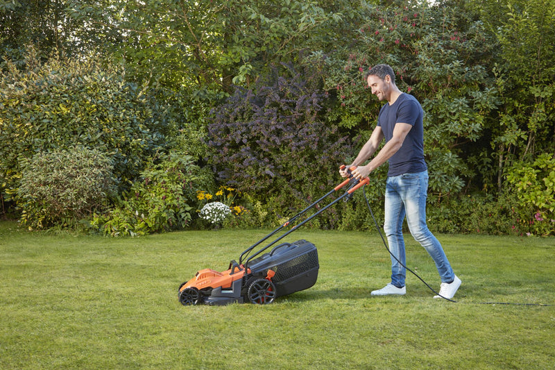 Black&Decker (BEMW461BH-QS) 1,400W 34cm Bicycle Handlebar Lawn Mower