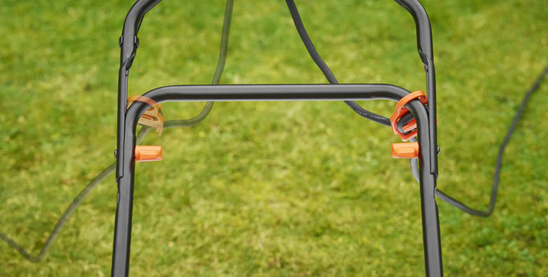 Black&Decker (BEMW481BH-QS) 1,800W 42cm Bicycle Handlebar Lawn Mower