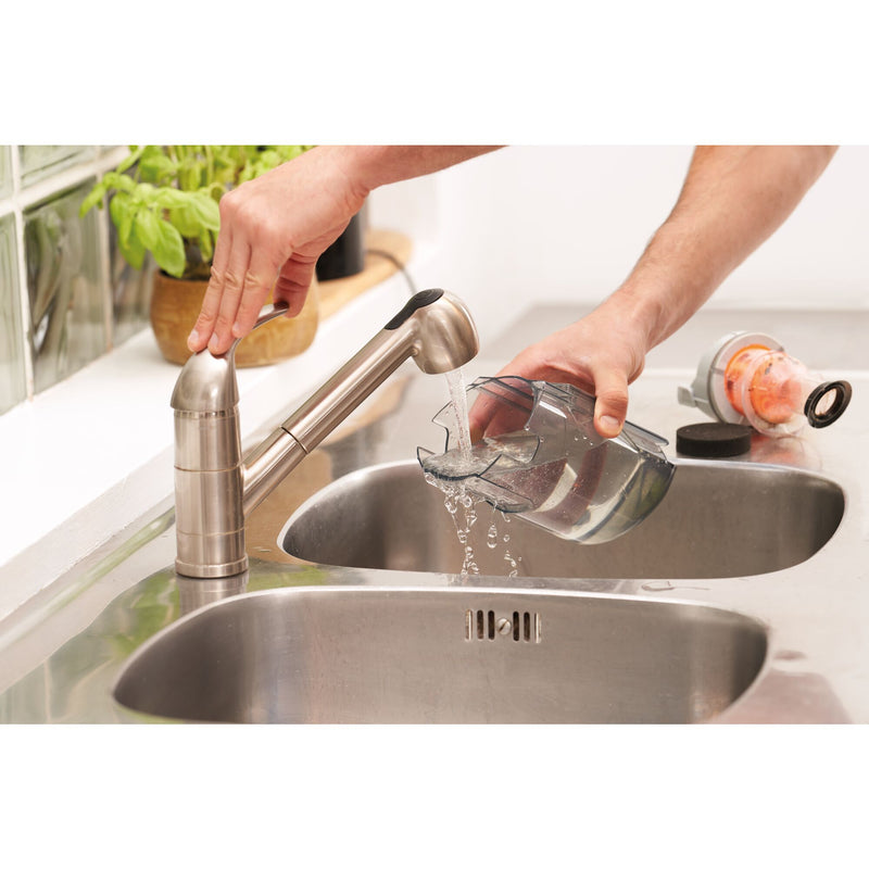 Aspirador vertical Black&amp;Decker (BHFEA520J-QW) 2 em 1, 18V 2Ah, com bateria de iões de lítio. Possui 2 velocidades, autonomia de 40 minutos e reservatório de 500ml.