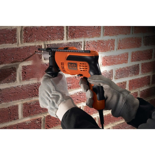 Taladro percutor Black&Decker (CD714CRES-XK) de 710 W