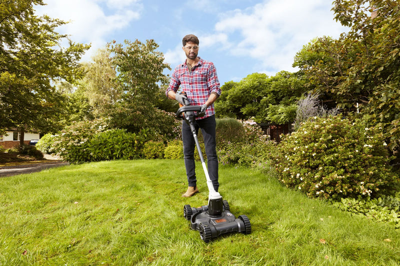 Black&Decker (CM100-XJ) 3-IN-1 String Trimmer Deck