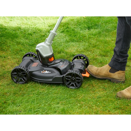 Black&Decker (CM100-XJ) Desbrozadora 3 en 1