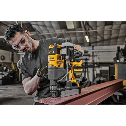Dewalt (DCD1623N-XJ) 18V XR® Brushless Magnetic Drill - Bare Tool Only