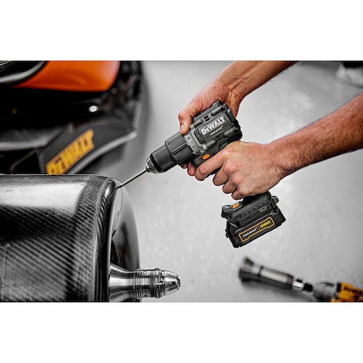 Dewalt (DCD85ME2GT-QW) 18V XR Brushless Hammer Drill Driver - DEWALT x McLaren F1 Team LIMITED Edition - 2 X 1.7 Ah GFN POWERSTACK BATTERIES