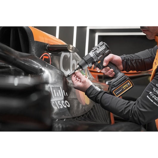 Dewalt (DCD85MM2T-QW) DEWALT® x McLaren F1 Team 18V XR® Brushless Hammer Drill Driver - 2 x 4Ah