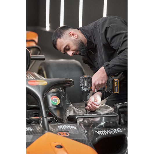Dewalt (DCD85MM2T-QW) DEWALT® x McLaren F1 Team 18V XR® Brushless Hammer Drill Driver - 2 x 4Ah