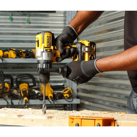 Dewalt (DCD996P2-QW) 18V XR® Brushless Premium Hammer Drill Driver - 2 x 5Ah