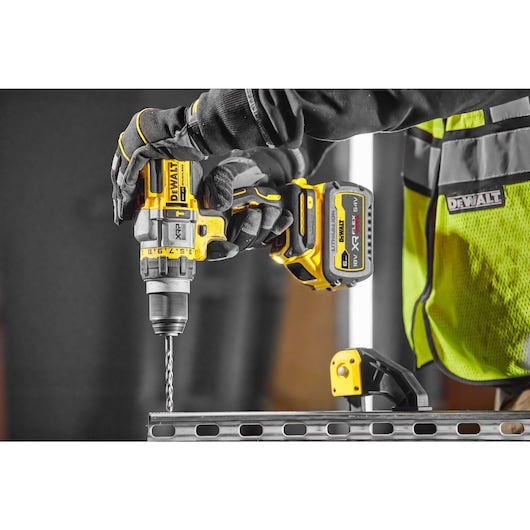 Dewalt (DCD999NT-XJ) 18V XR® XRP Brushless Hammer Drill Driver with FLEXVOLT® ADVANTAGE - Bare Tool Only