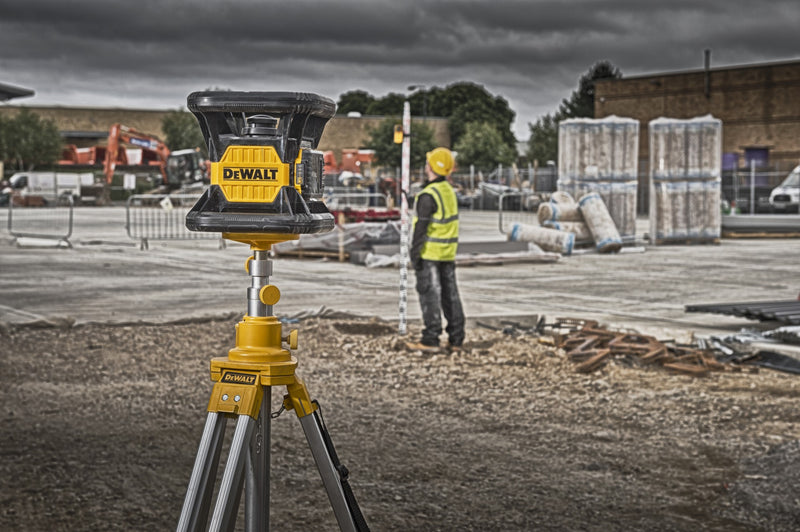 Laser rotativo de feixe vermelho Dewalt (DCE074D1R-QW) 18V XR - 1 x 2Ah