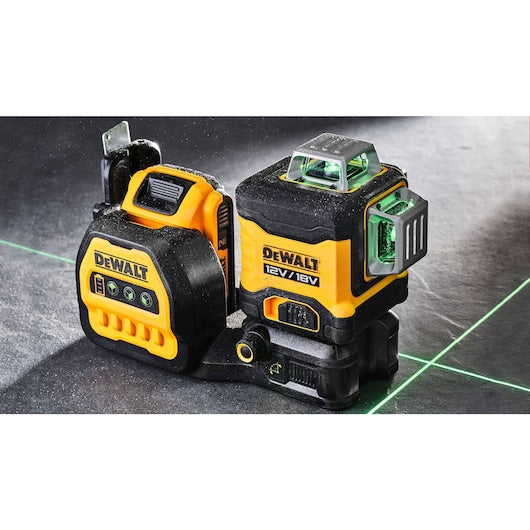 Laser Dewalt (DCE089NG18-XJ) 12V/18V XR® com feixe cruzado de 3 x 360° e cor verde - Somente a ferramenta