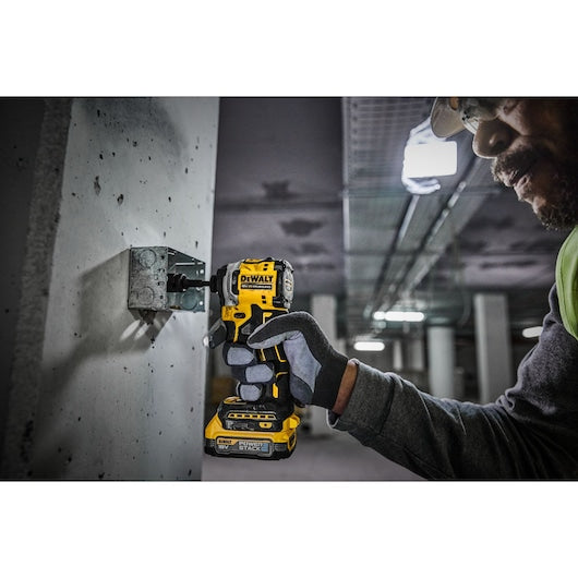 Dewalt (DCF850E1T-QW) 18V XR® Brushless 1/4" Compact Impact Driver - x POWERSTACK 1.7Ah