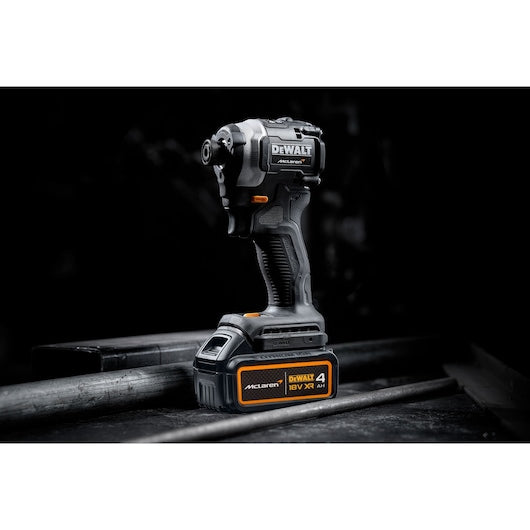 Dewalt (DCF85MM2T-QW) DEWALT® x McLaren F1 Team 18V XR® Brushless 1/4" Impact Driver - 2 x 4Ah