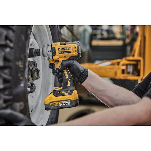 Dewalt (DCF891H2T-QW) 18V XR® Brushless 1/2" Hog Ring Mid Torque Impact Wrench - 2 x POWERSTACK 5Ah