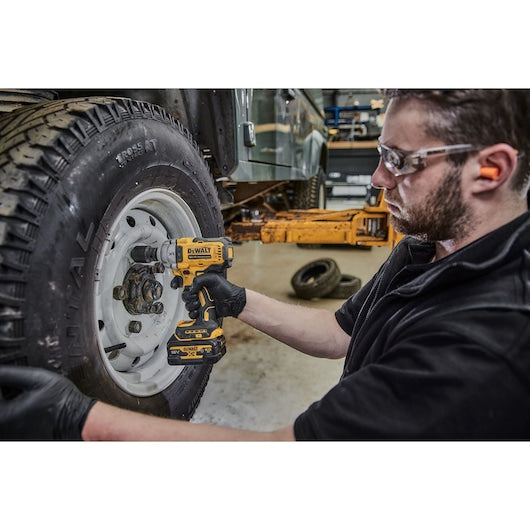 Dewalt (DCF891N-XJ) 18V XR® Brushless 1/2" Hog Ring Mid Torque Impact Wrench - Bare Tool Only