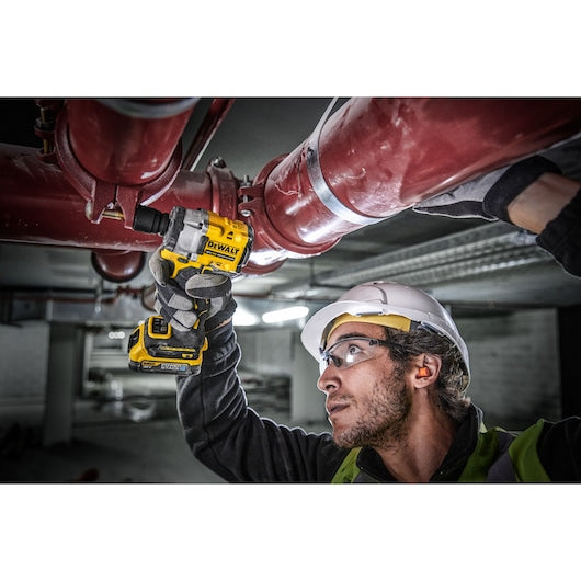 Dewalt (DCF921E2T-QW) 18V XR® Brushless 1/2" Hog Ring Compact Impact Wrench - 2 x POWERSTACK 1.7Ah