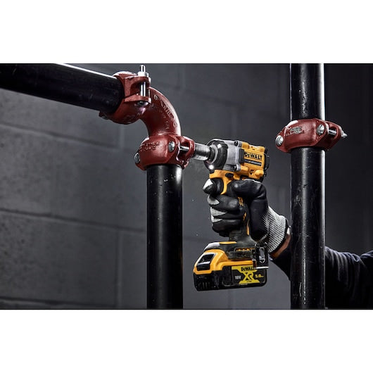 Dewalt (DCF921NT-XJ) 18V XR® Brushless 1/2" Hog Ring Compact Impact Wrench - Bare Tool Only