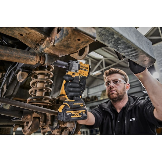 Dewalt (DCF921NT-XJ) 18V XR® Brushless 1/2" Hog Ring Compact Impact Wrench - Bare Tool Only