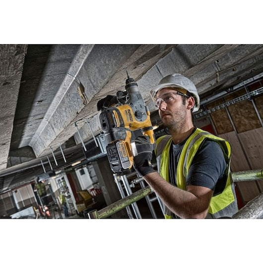Furadeira de impacto Dewalt (DCH283P2-QW) 18V XR sem escova, 26 mm, SDS-Plus - 2 baterias de 5 Ah