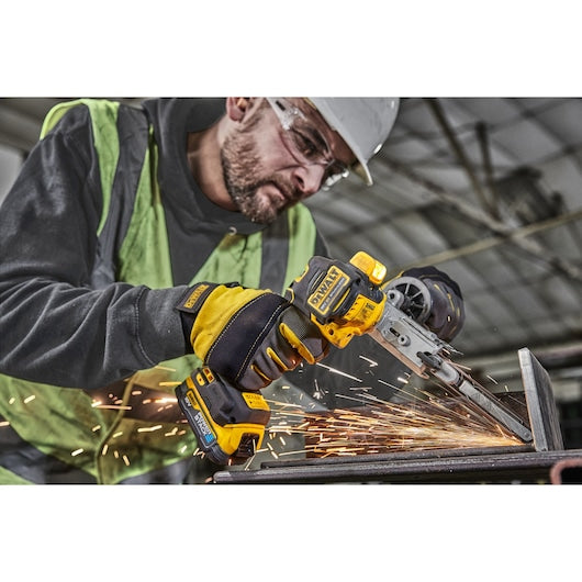 Lixadeira de fita sem escova Dewalt (DCM200E2T-QW) 18V XR® - 2 x POWERSTACK 1,7Ah