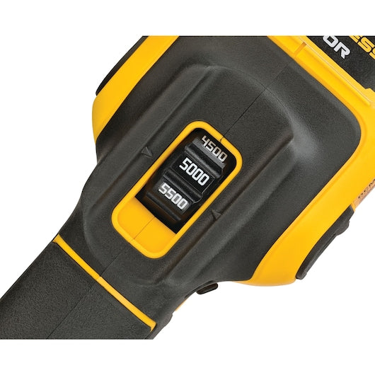 Polidora rotativa-orbital sem escovas Dewalt (DCM848P2-QW) 18V XR® de 125 mm - 2 baterias de 5 Ah