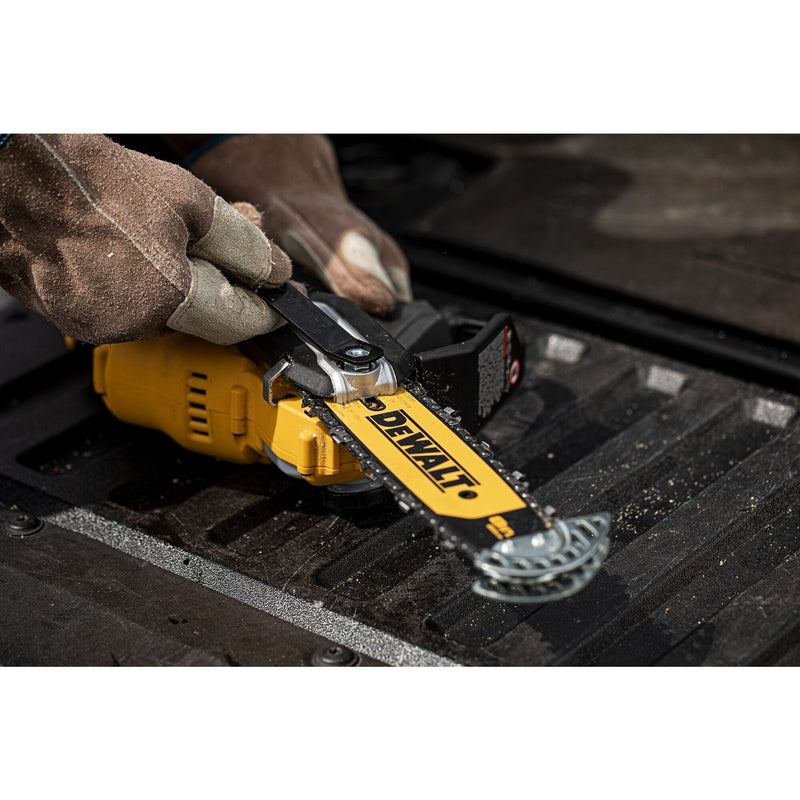 Dewalt (DCMPS520P1-QW) 18V XR Pruning Chainsaw - 1 x 5 Ah