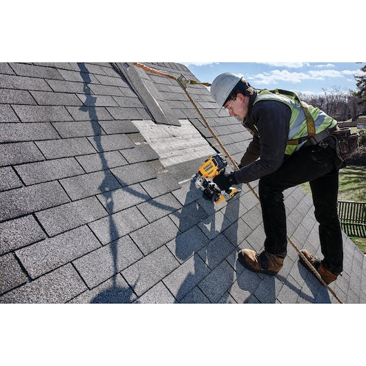 Dewalt (DCN45RND2-QW) 18V XR® Cordless Roofing Nailer - 2 x 2Ah