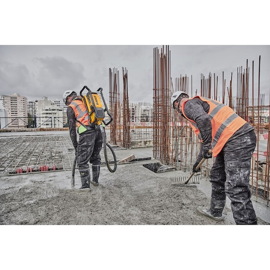 Vibrador de mochila Dewalt (DCPS310N-XJ) POWERSHIFT