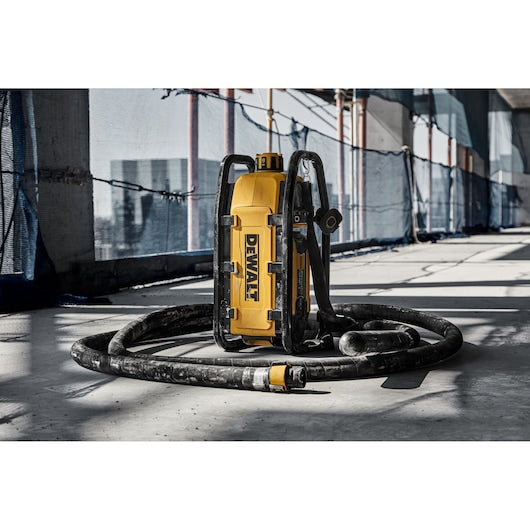 Vibrador de Cimento Powerpack Dewalt POWERSHIFT (DCPS320N-XJ)