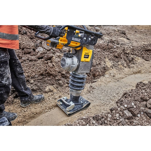Apisonador POWERSHIFT Dewalt (DCPS660N-XJ)