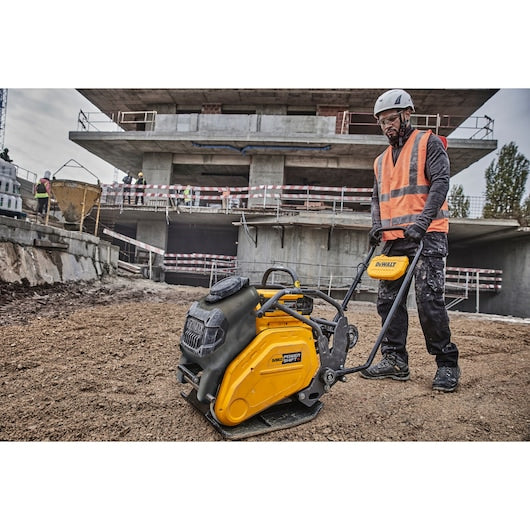 Compactador de placa Dewalt (DCPS7154N-XJ) POWERSHIFT