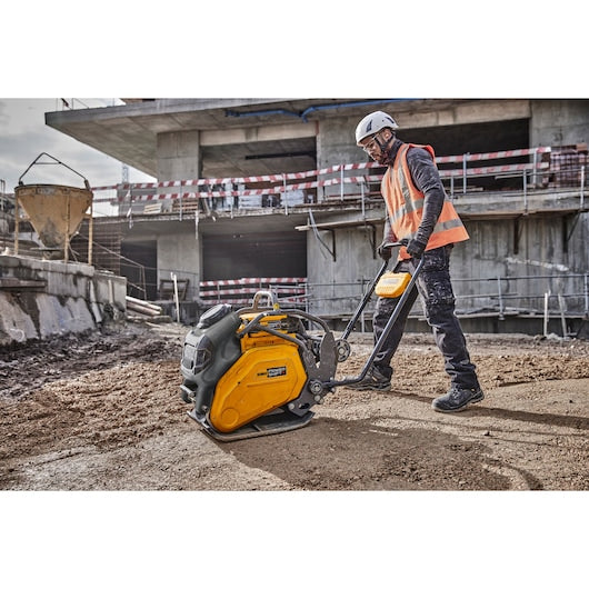 Compactador de placa Dewalt (DCPS7154N-XJ) POWERSHIFT