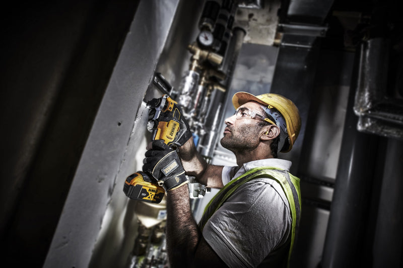 Lixadora multifunções oscilante sem escovas Dewalt (DCS356P2-QW) 18V XR - 2 x 5Ah