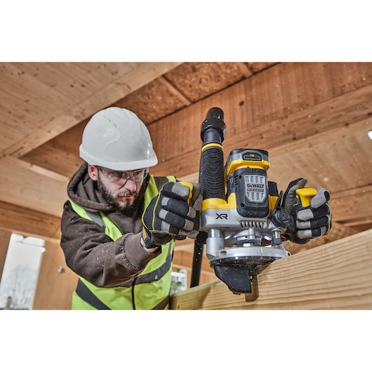 Tupia de imersão Dewalt (DCW620H2-QW) 18V XR® sem escovas de 70 mm (1/2") - 2 baterias POWERSTACK de 5 Ah
