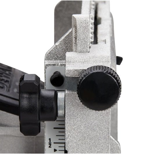 Fresadora de encaixe sem fio Dewalt (DCW682N-XJ) 18V XR® - Somente a ferramenta