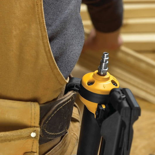 Pregador pneumático de acabamento Dewalt (DPN1664-XJ) calibre 16