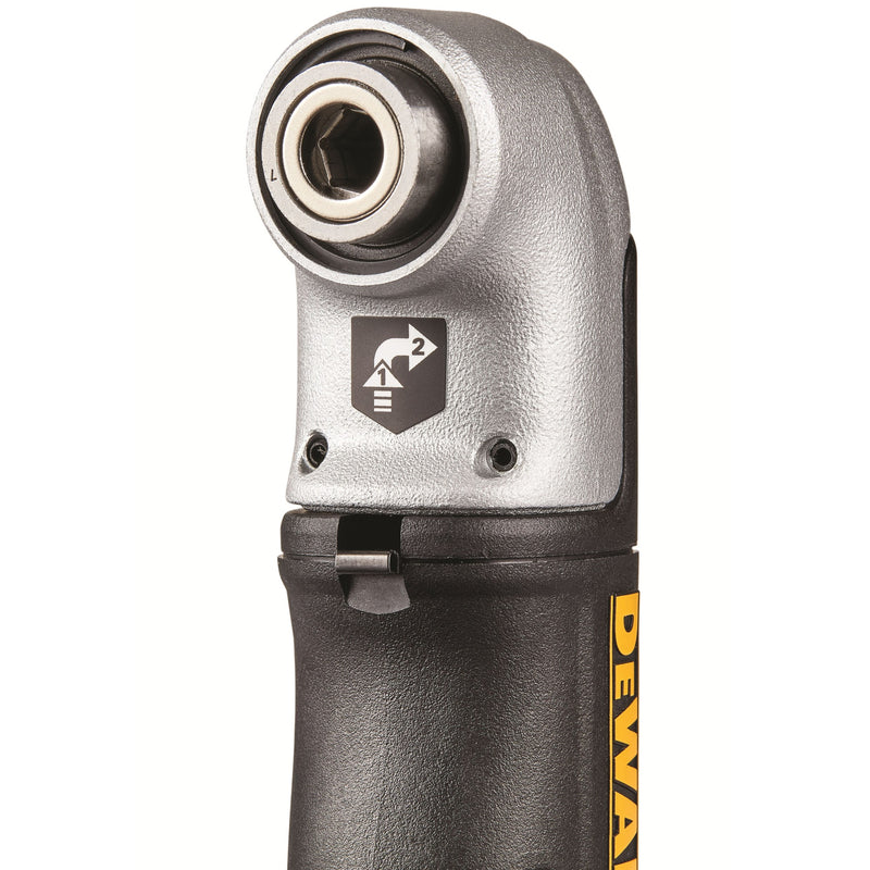 Aparafusadora de impacto Dewalt (DT20503-QZ) EXTREME de 1/4" com ângulo reto e ultracompacto.
